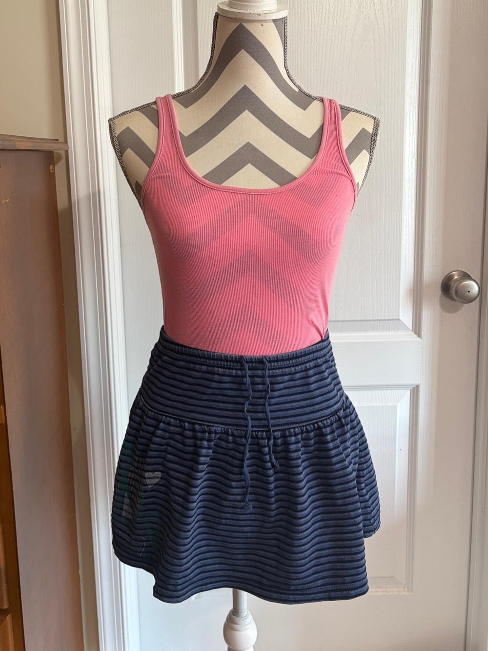 RARE! Y2K Mini Skirt Size Small